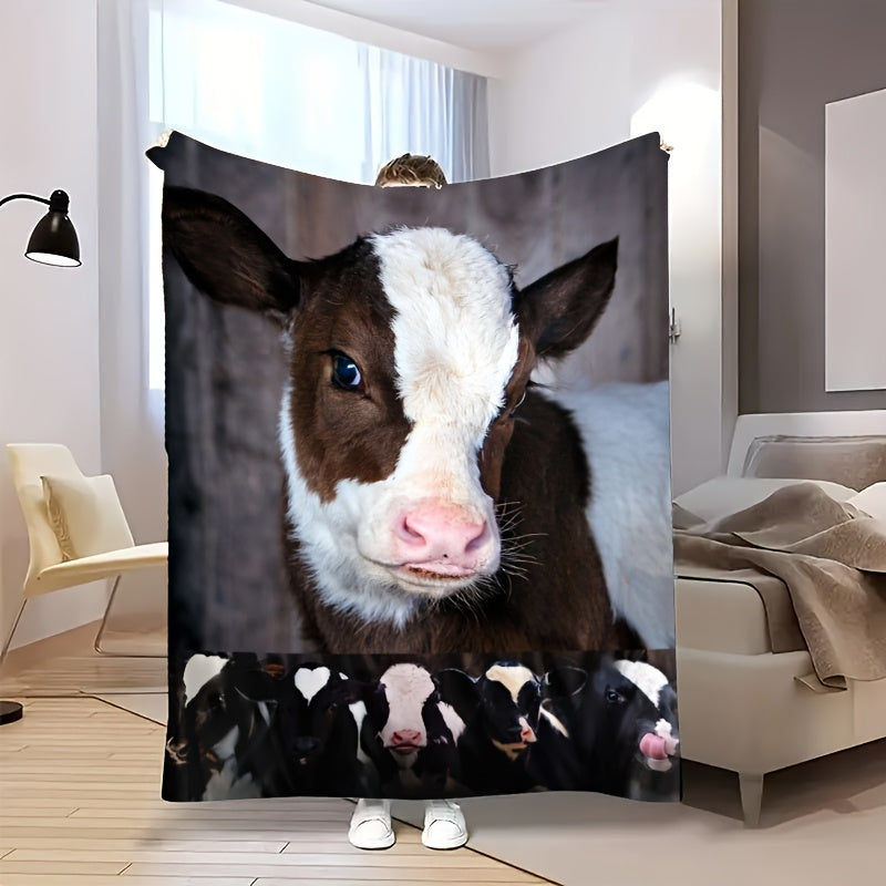 1pc 2D Printed Flannel Cow-Themed Blanket, Featuring an Adorable Cow Print Design—soft, Warm, and Cozy, Lightweight and Durable, Available in Multiple Sizes. Perfect for Holiday Gifts, Living Room Relaxation, Bedroom Warmth, Office Naps