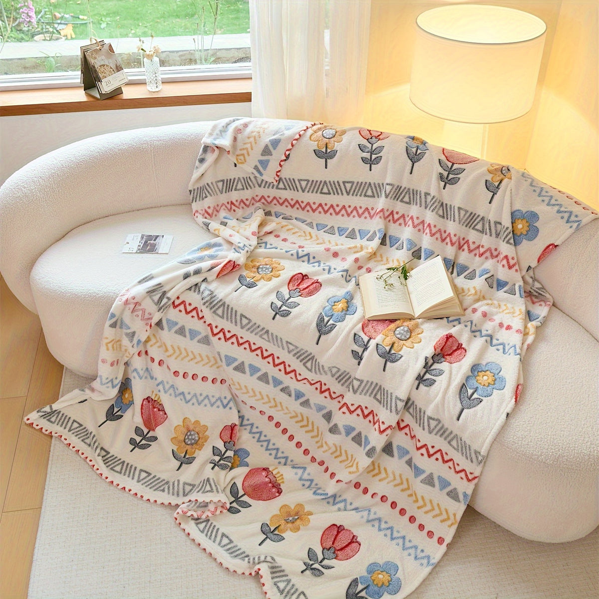 Thin Summer Blanket with Bohemian Cartoon Pattern, Soft, Comfortable, And Breathable. Suitable for Family Bedrooms, Living Room Sofas, Office Lunch Breaks, Travel Outdoor Camping, And Can Be Used As a Multi-Functional Decorative Blanket