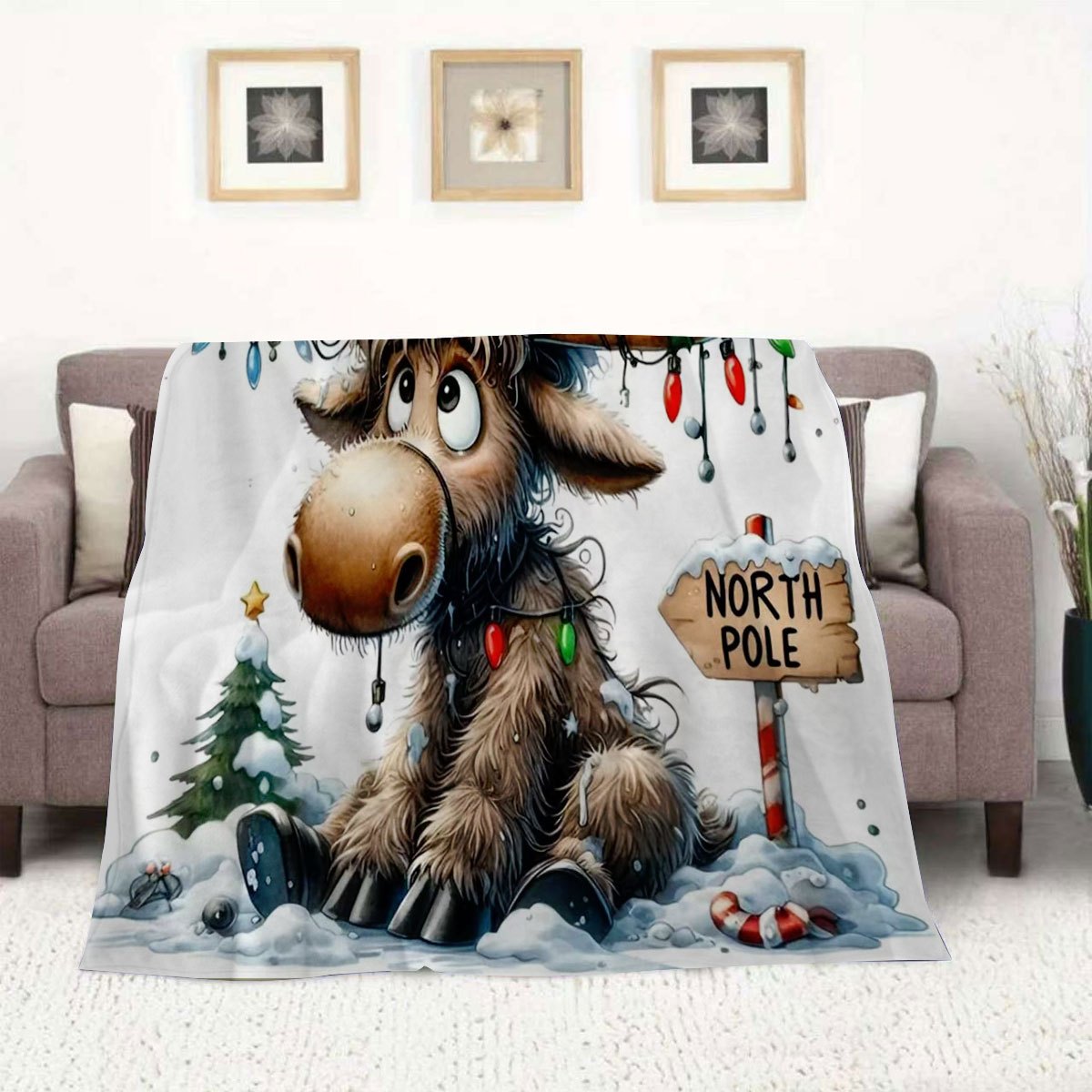 1pc Christmas Reindeer Blanket, Festive Pattern Design, Soft Plush Surface, Flannel Material Lightweight And Durable, Multiple Sizes Available, Ideal for Christmas, Living Room Leisure, Bedroom Warmth, Holiday Decor, Daily Home Decor