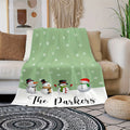 1pc Snowman Family Pattern Green Christmas Themed Flannel Large Blanket, Winter Decorative Design, Oversized Plush Throw Blanket, Suitable for Living Room Sofa Cover, Weekend Leisure Time, RV Travel