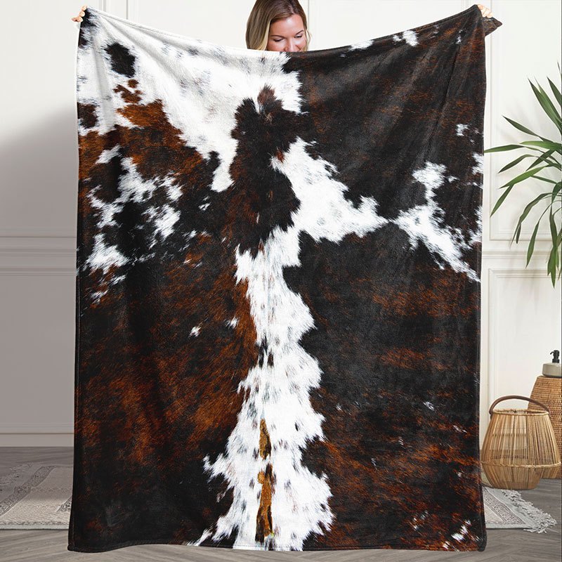 1pc, Faux Leather Flannel Blanket, Soft, Comfortable And Warm, Black Brown White Color-Block Design, Durable Velvet Surface, All-Season Bed Blanket, Warm Cover, Multi-Size Optional, Suitable for Living Room Sofa, Bedroom Bed, Office Rest