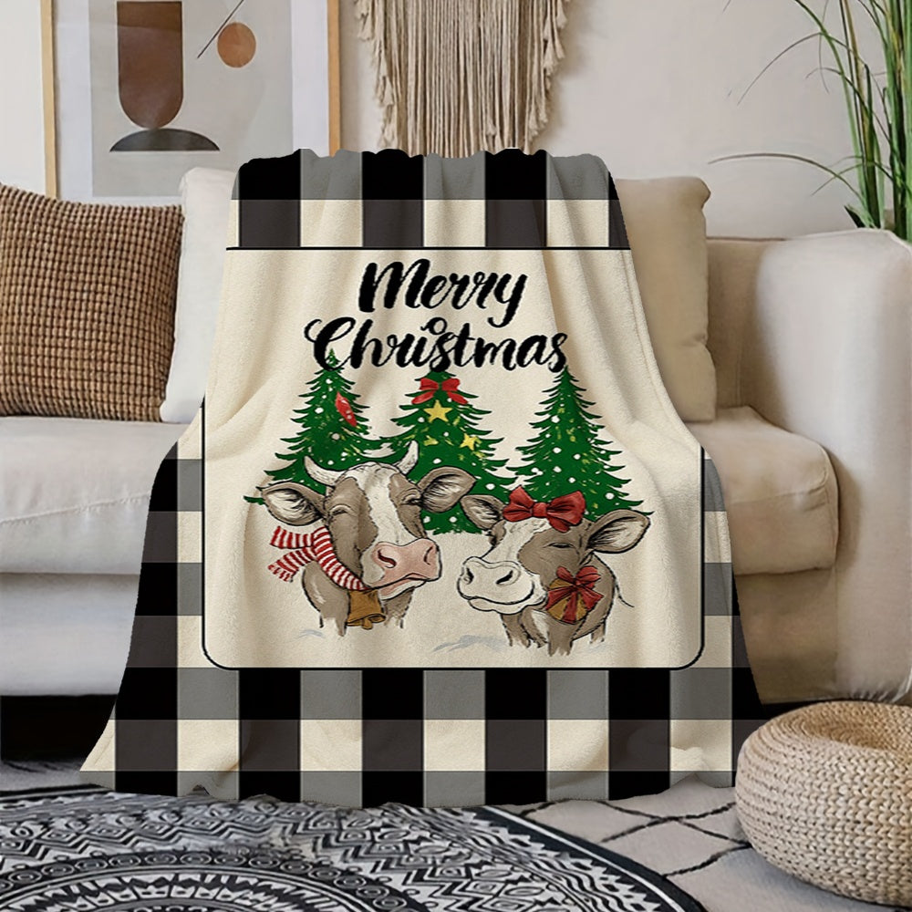 1pc Christmas Cow And Pine Tree Pattern Cream Beige Flannel Blanket, Festive Warm Design, Soft Plush All-Season Use, Suitable for Weekend Sofa Naps, Bedroom Bed Use, And Seasonal Home Decor