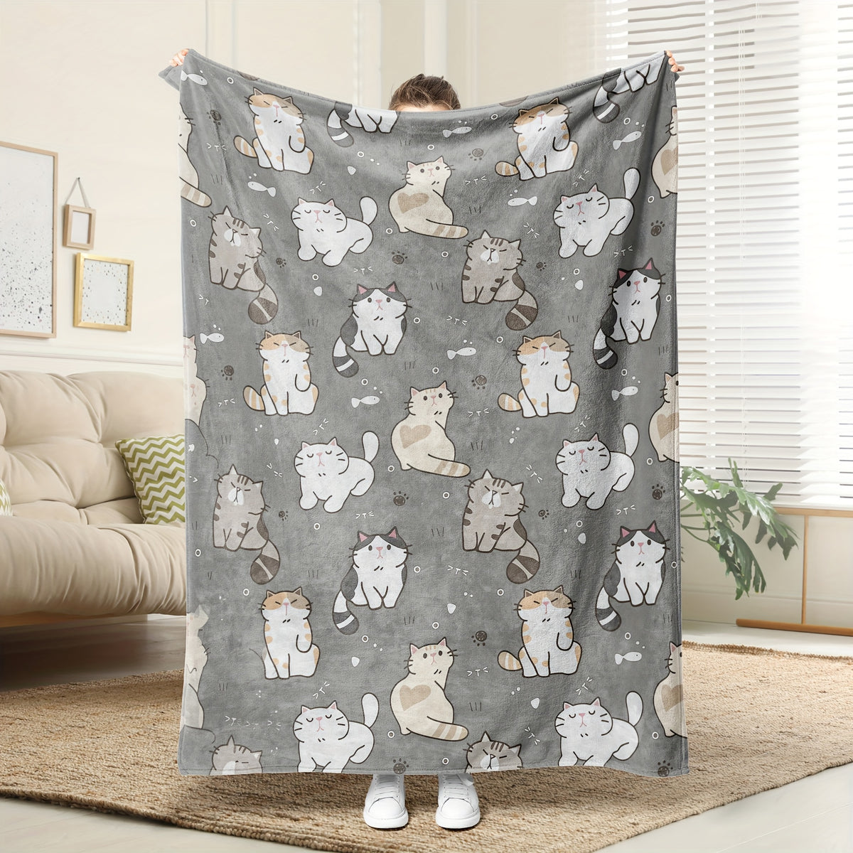 1pc of Adorable Cat-pattern Flannel Blanket, Soft, Comfortable, and Warm, in a Gray Design with a Durable Plush Surface. A Versatile All-season Bed Throw and Cozy Cover, Available in Multiple Sizes. Suitable for Living Room Sofas, Bedroom Beds